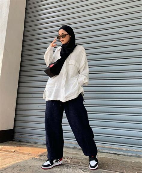 12 Inspirasi OOTD Hijab Simple Untuk Hangout Cocok Untuk Bukber