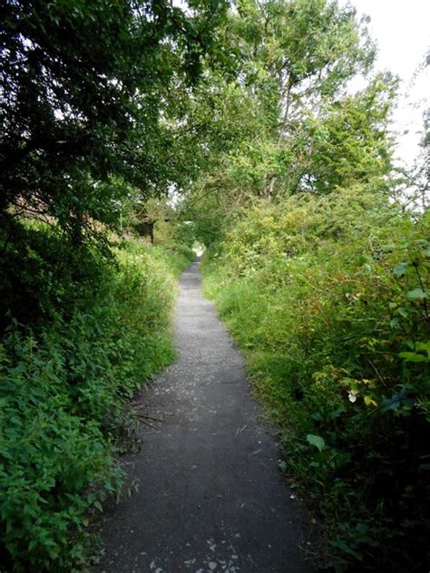 Old Railway Path © Richard Sutcliffe Cc By Sa 2 0 Geograph Britain And Ireland