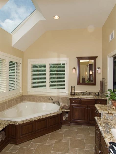 Corner Tub Bathroom Design Ideas Pictures Remodel And Decor Tub