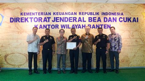 Kanwil Djbc Banten Menerima Apresiasi Layanan Pemberian Fasilitas