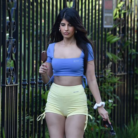 Jasmin Walia Seen A Friends House In Hampstead North London 20 Gotceleb