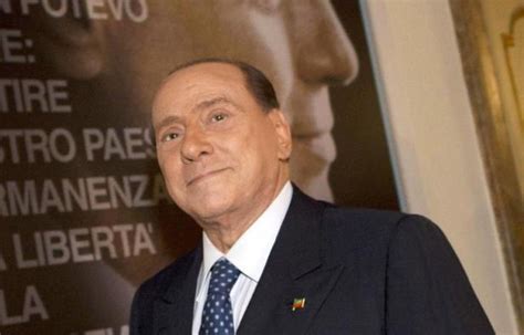 Italie La Grogne Monte Dans Le Parti De Berlusconi