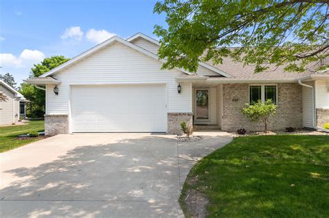 646 S Lincoln St Hortonville Wi 54944 Trulia