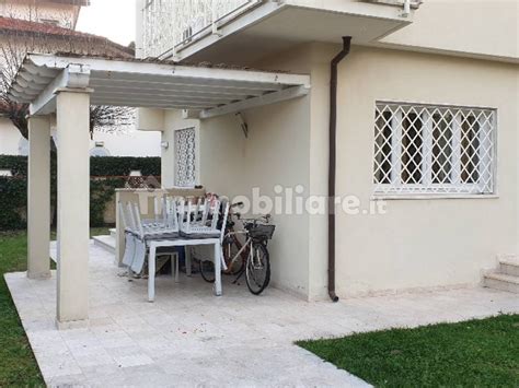 Vendita Villa Unifamiliare In Via Francesco Carrara Forte Dei Marmi