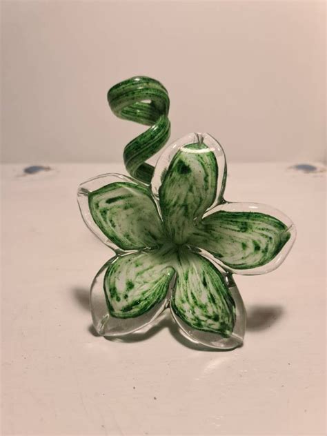 Green Murano Blown Glass Flower Made In Italy Spiral Stem Etsy