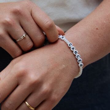 Fuck Cancer armbånd Kreftforeningens nettbutikk