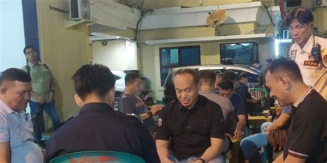 Menyambut HUT Bhayangkara Ke 78 Polrestabes Makassar Gelar Lomba Domino