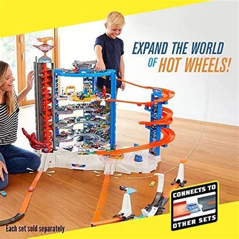 Hot Wheels Super Ultimate Garage Play Set FML03