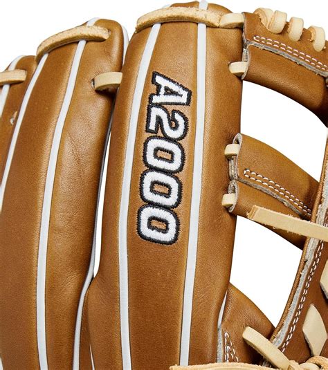 WILSON A2000 Infield Baseball Gloves - 11" Review