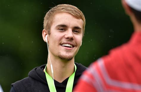 Justin Bieber Has A Blast At Golf Course Practice For 2017 Pga Championship