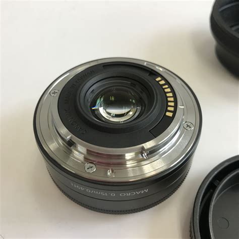 Yahoo オークション 美品 Canon LENS EF M 22mm 1 2 STM MACRO 0 15