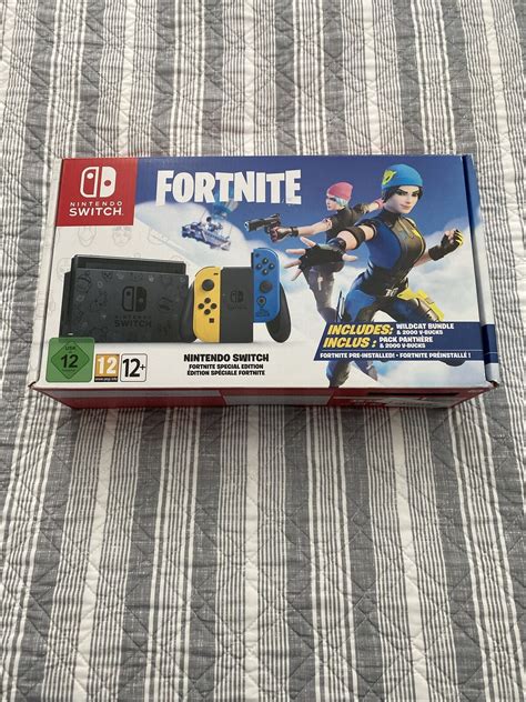 Nintendo Switch Hac Fortnite Wildcat Console Bundle Yellow