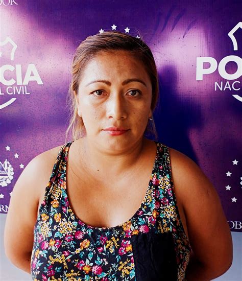 Diario El Salvador on Twitter María Roxana Santos Sánchez alias la