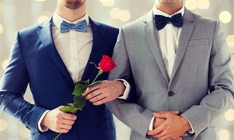 Paulo Zulu lembra reação quando teve nude vazado Chorava o dia inteiro Pheeno