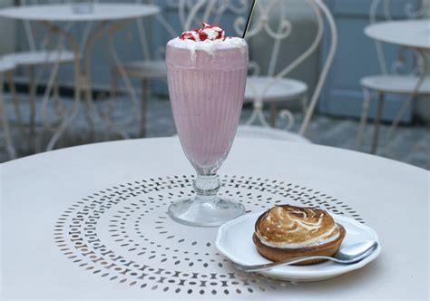 Des milkshakes à savourer dans les jardins bucoliques du Musée de