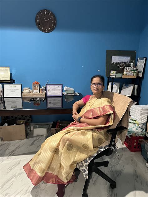 Dr Rohini Handa