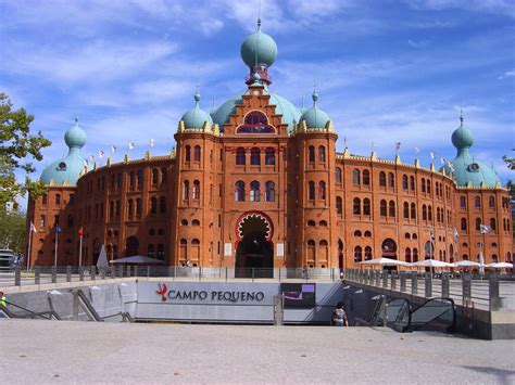 Campo Pequeno Monumental Bullring Lisbon Shopping