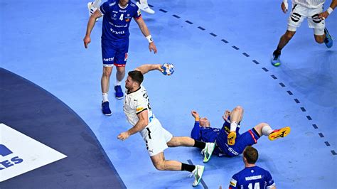 Handball Em Deutschland Startet Mit Sieg In Hauptrunde