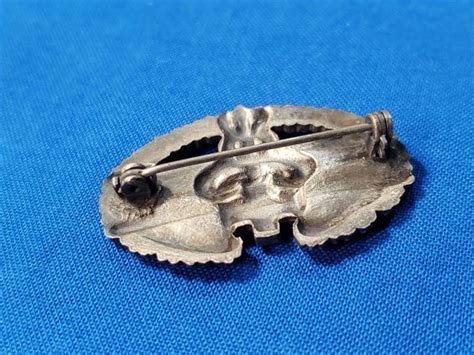 Combat Medic Badge WWII - Doughboy Military Collectables Springfield ...