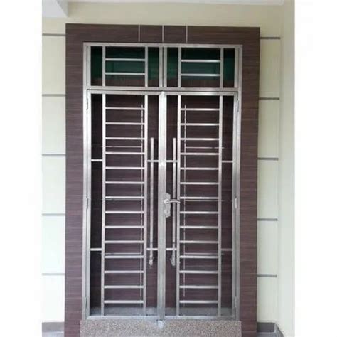 Polished Double Door Steel Gate For Home Thickness 18 Mm At Rs 550