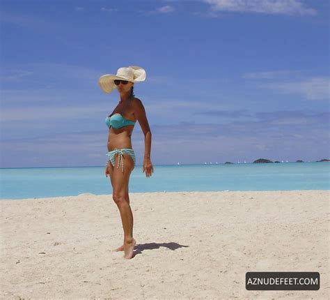 ANNABEL SCHOFIELD Feet AZNudeFeet