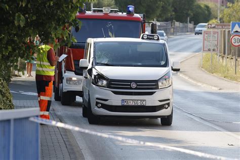 Slobodna Dalmacija Tragedija U Makarskoj Automobil Naletio Na