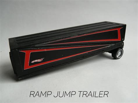 Hot Wheels 2006 Truckin Transporters Ramp Jump K5135 Flickr