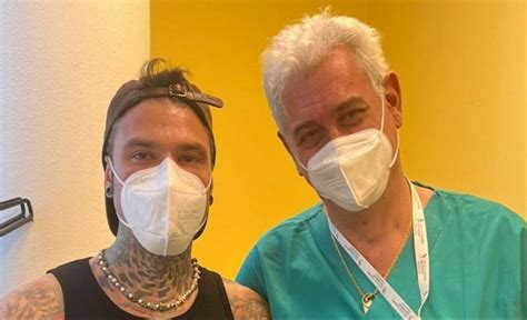 Fedez Parla Il Chirurgo Che Lo Ha Operato Per Il Tumore Avevamo