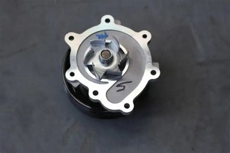 Water Pump For Geely 4G13T For Ec7 Gc7 1 3T 1016051411