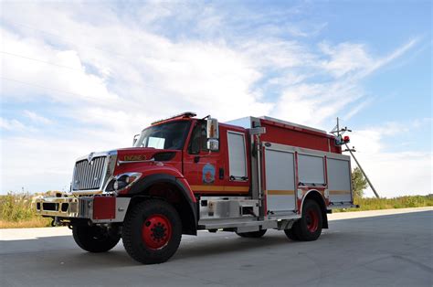 Lead SD Fire Dept Rosenbauer Pumper