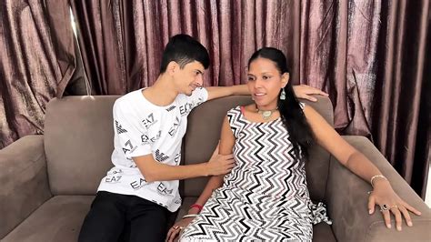 Indian Bhabhi Sex Devar Ne Bhabhi Ko Pela Ghar Me Bula Kar In Hindi In Hindi Porn XHamster