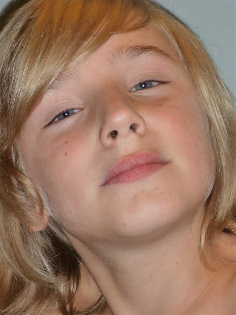 Pin by Javier Nevais on Guardado rápido in 2025 Cute blonde boys Blonde boys Hector