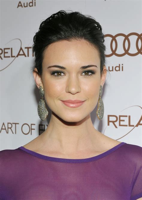 Odette Annable's Hidden Fortune: Unveiled!