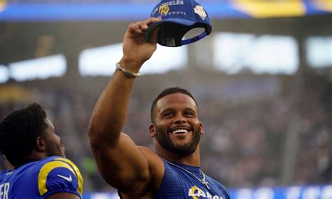 10 Fascinating Facts About Aaron Donald By Mazeshirt Clothing Medium