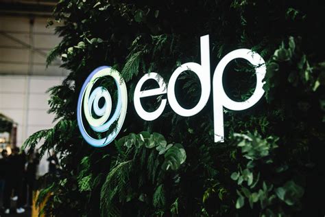 Lucros da EDP disparam 83 até setembro Esquerda