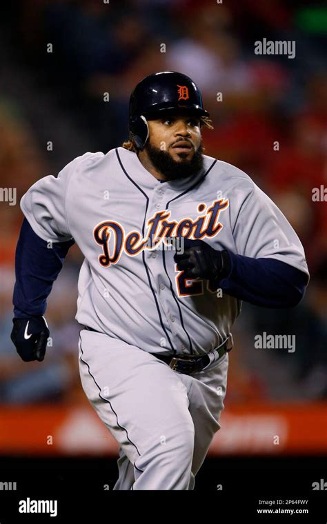 Prince Fielder #28 of the Detroit Tigers runs to first base against the ...