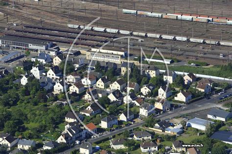 Votre photo aérienne Fleury les Aubrais Gare des Aubrais Orléans