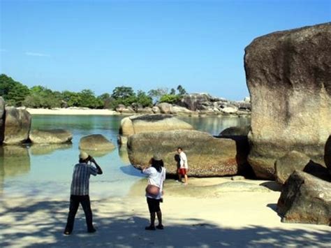 Tawarkan Spot Eksklusif Frame Film Laskar Pelangi Pesona Batuan