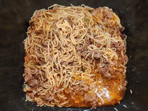 Nissin Chow Mein Teriyaki Beef with Steak-umm : r/ShittyRamen