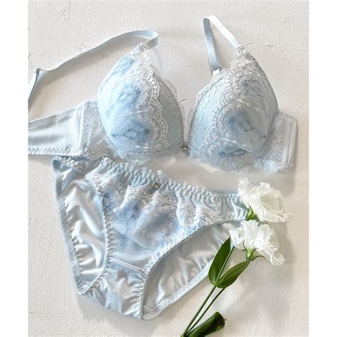 フランデランジェリー fran de lingerie 新作続々 ペアブラジャー ペアブラジャーワイヤー有り ブラジャーショーツセット返品不可商品 ブルー ファッション