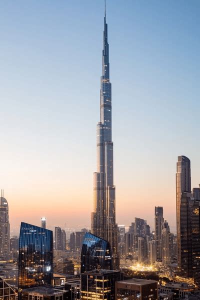 30 986 Burj E Khalifa Royalty Free Images Stock Photos Pictures