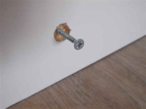 МОНТАЖ ДЕРЕВЯННОГО ПЛИНТУСА | blogremont.ru