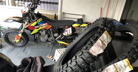 DRZ400SM to Dirt Conversion – Ramblings of a Singapore Biker Boy