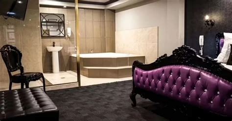 Furious Wife Protests Brothel Where Husband Spent On Sex Bender The Mirror US