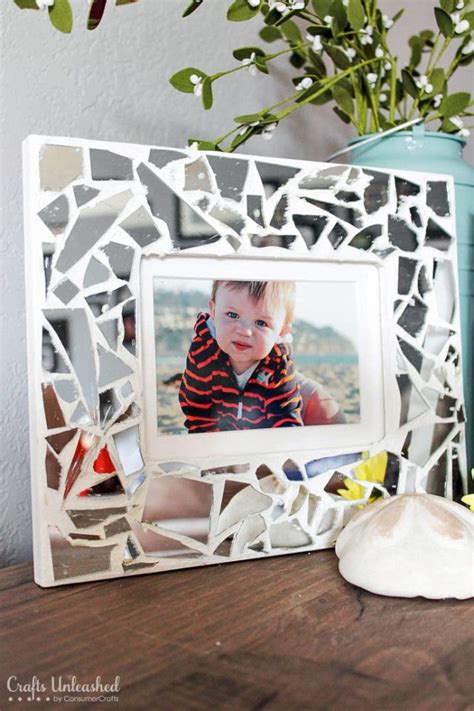 Diy Mosaic Mirror Picture Frames Tutorial Mosaic Diy Mosaic Crafts