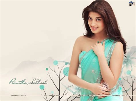 Pranitha Subhash Hot 954x1436 Wallpaper Teahub Io
