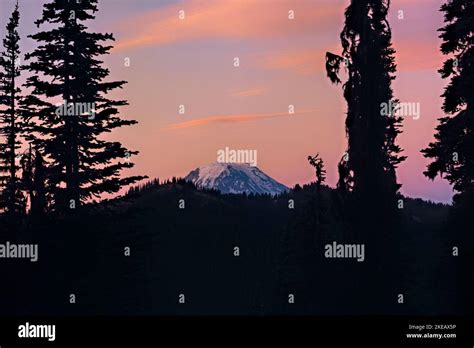 Mt Adams At Sunrise Goat Rocks Wilderness Pacific Crest Trail