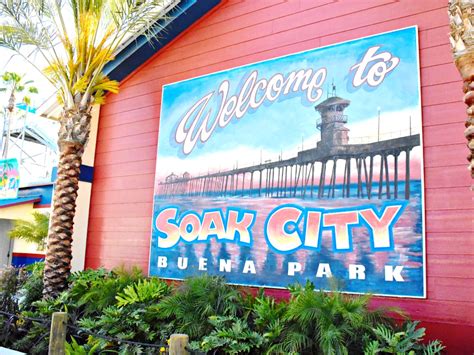 knotts soak city tips