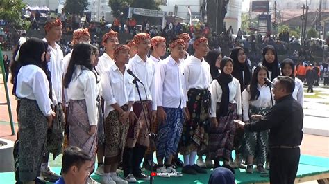 PADUAN SUARA SMKN 1 KOTA SUKABUMI UPACARA PERINGATAN HARI SUMPAH