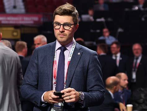 Maple Leafs GM Kyle Dubas stays silent in the midst of a crisis | Toronto Sun